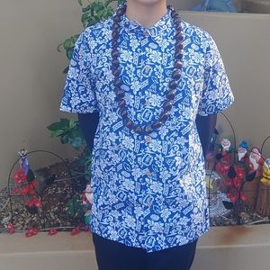 Disney Aulani Aloha Shirt surfing Mickey Mouse